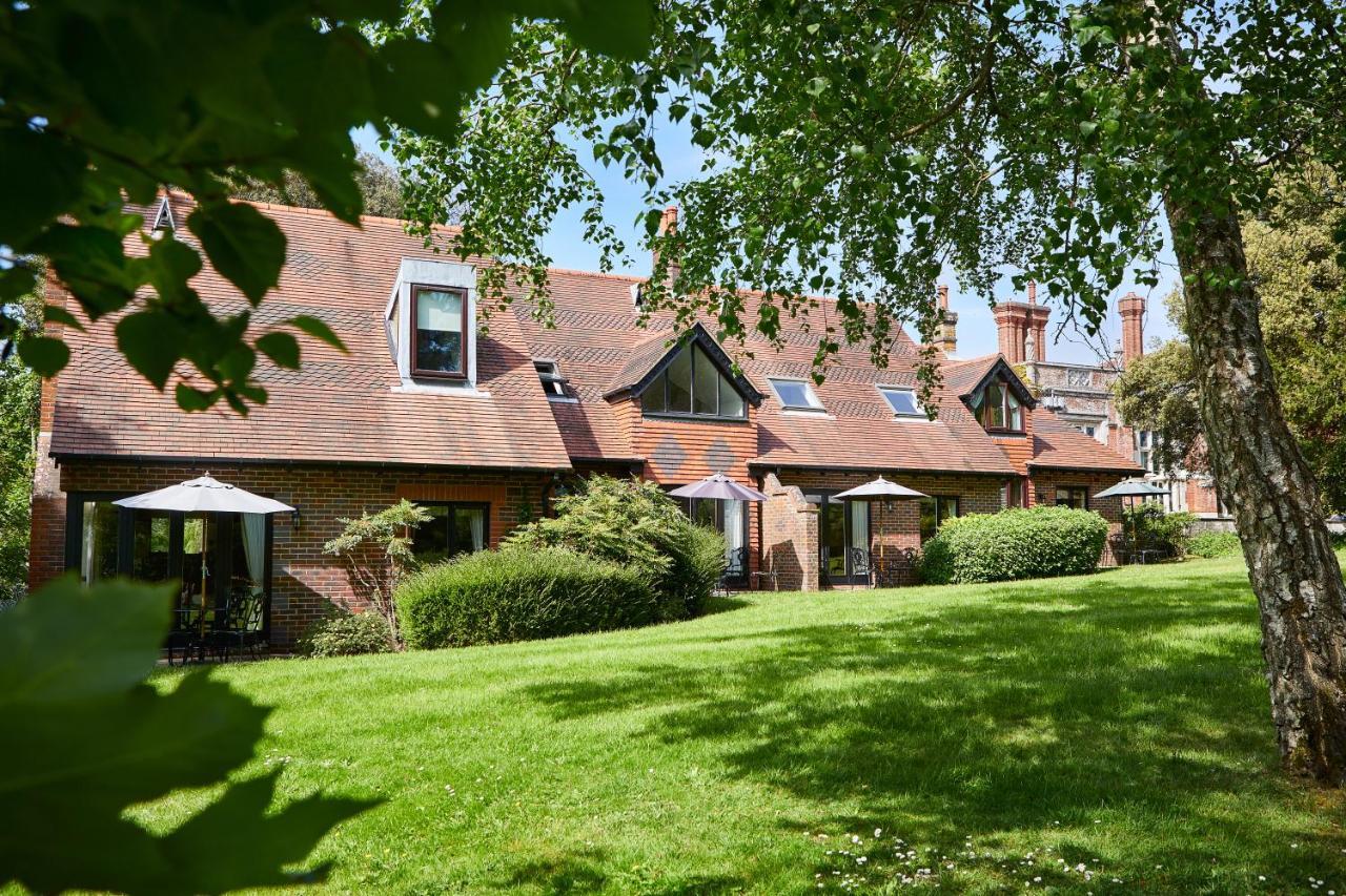 Macdonald Elmers Court Resort